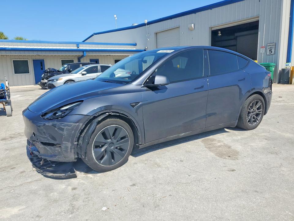 Продажа на аукционе авто 2024 Tesla Model Y, vin: 7SAYGDEE9RA317591, номер лота: 58635636