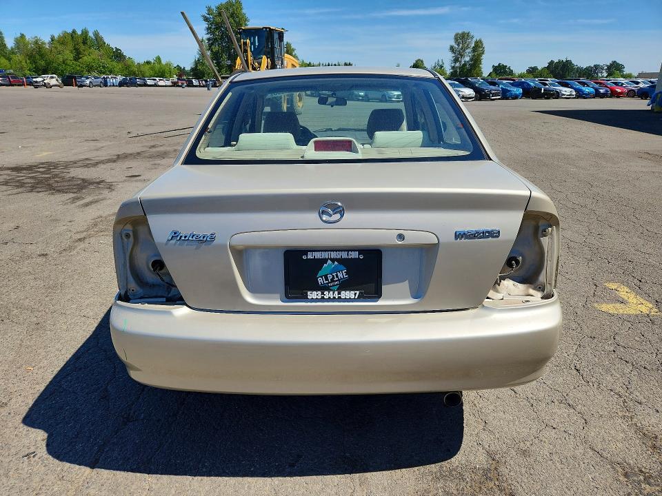 Продаж на аукціоні авто 2002 Mazda Protege, vin: JM1BJ225420536706, номер лоту: 55539306