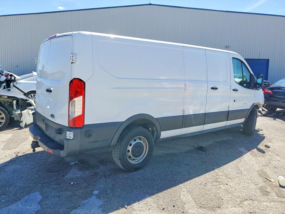 Продажа на аукционе авто 2017 Ford Transit, vin: 1FTYR2ZM6HKB56585, номер лота: 55022596