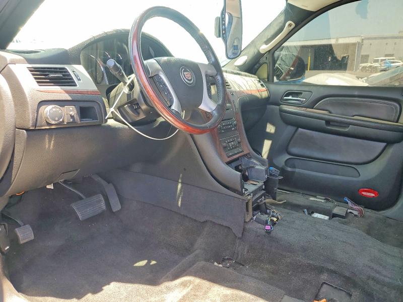 57203816 :رقم المزاد ، 3GYFK62837G251198 vin ، 2007 Cadillac Escalade مزاد بيع