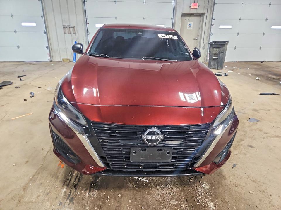 58695066 :رقم المزاد ، 1N4BL4DW4SN317409 vin ، 2025 Nissan Altima مزاد بيع