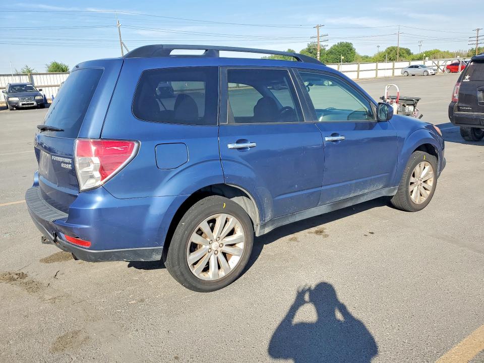 2011 Subaru Forester მანქანა იყიდება აუქციონზე, vin: JF2SHADCXBH740575, აუქციონის ნომერი: 58751296