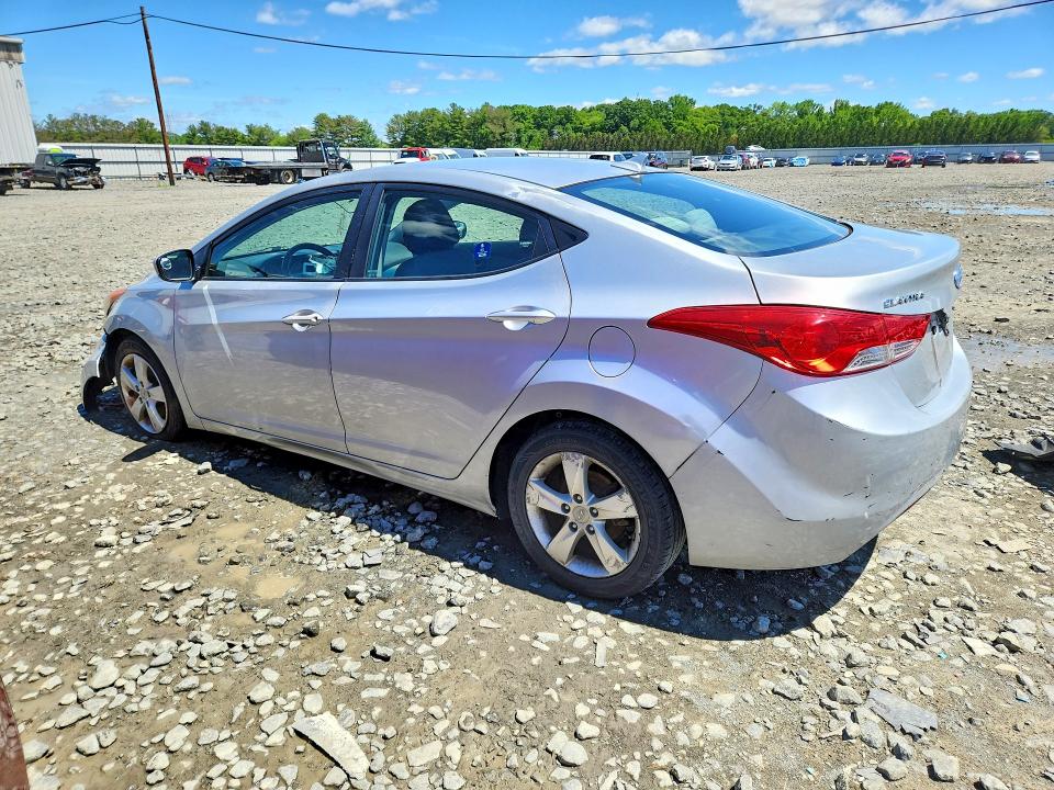 2013 Hyundai Elantra მანქანა იყიდება აუქციონზე, vin: 5NPDH4AE2DH354476, აუქციონის ნომერი: 56283146