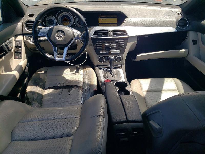 56190876 :رقم المزاد ، WDDGF4HB1CA724715 vin ، 2012 Mercedes-benz C مزاد بيع