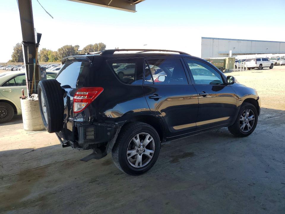 2011 Toyota Rav4 მანქანა იყიდება აუქციონზე, vin: JTMBF4DV3B5039501, აუქციონის ნომერი: 57938376