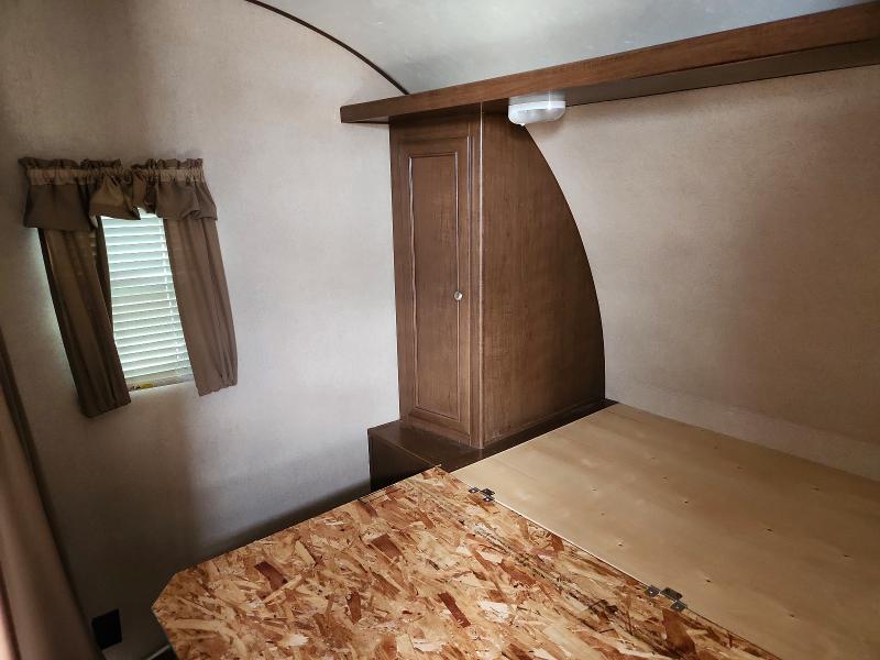 Продажа на аукционе авто 2016 Foresriver Oasis, vin: 5ZT2SSWB3GE007057, номер лота: 56828376
