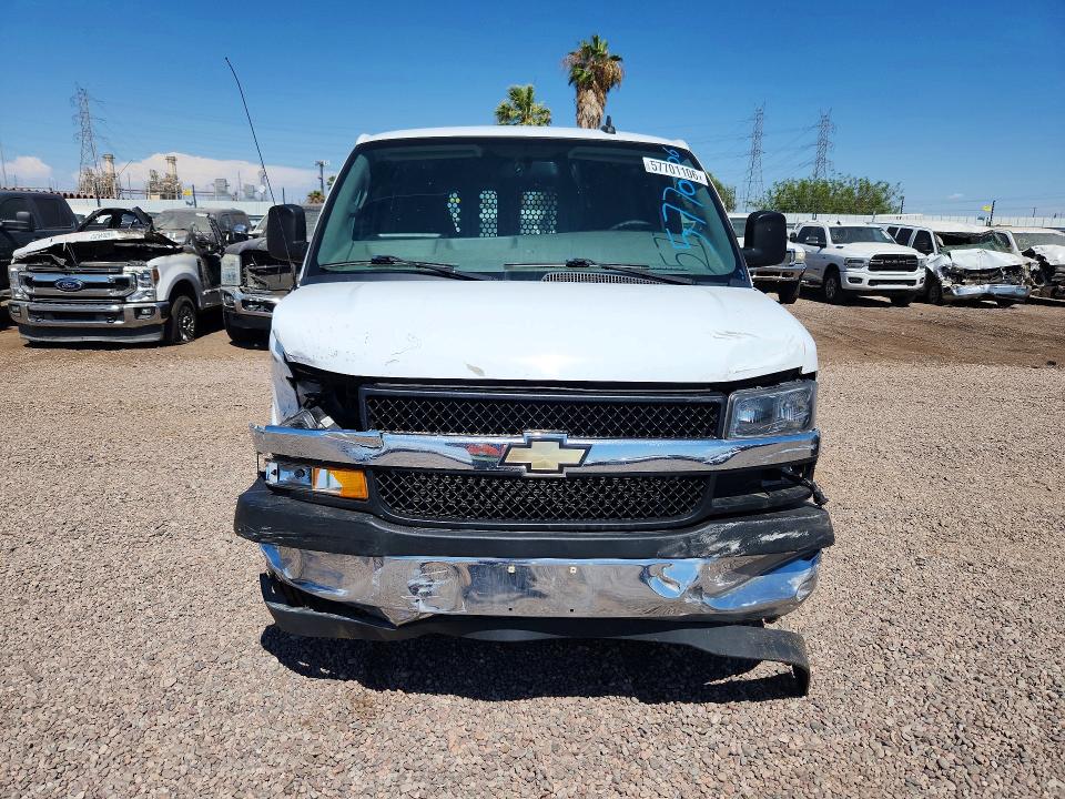 Продаж на аукціоні авто 2022 Chevrolet Express G2500, vin: 1GCWGAFP1N1224721, номер лоту: 57701106