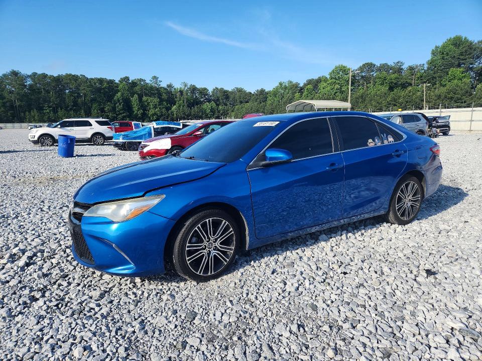 55181166 :رقم المزاد ، 4T1BF1FK2GU561594 vin ، 2016 Toyota Camry مزاد بيع