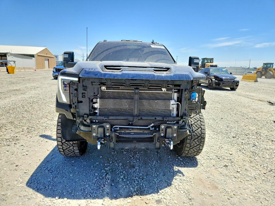 57723626 :رقم المزاد ، 1GT49YEY7RF394868 vin ، 2024 Gmc Sierra مزاد بيع
