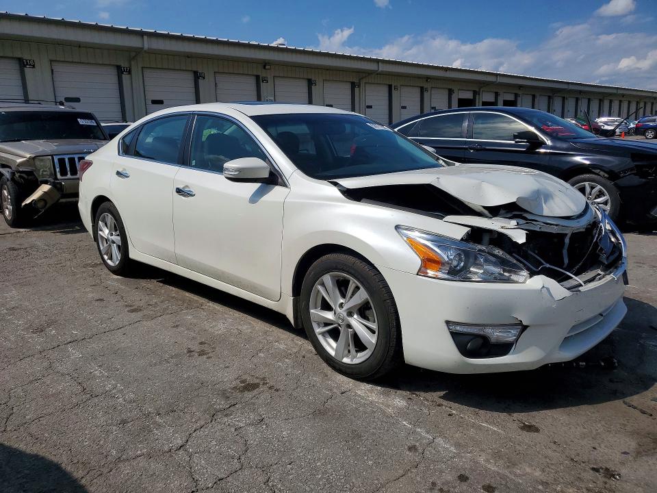 56771606 :رقم المزاد ، 1N4AL3AP5FC213919 vin ، 2015 Nissan Altima مزاد بيع