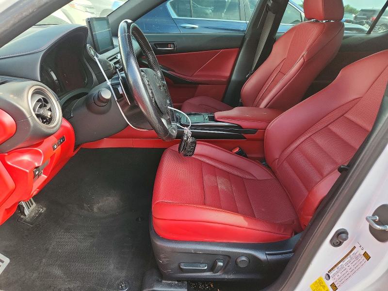 56038216 :رقم المزاد ، JTHGZ1E24N5023990 vin ، 2022 Lexus Is مزاد بيع