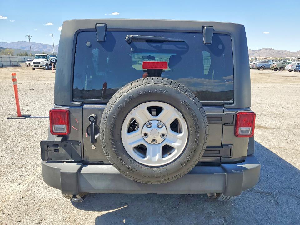 2016 Jeep Wrangler Unlimited მანქანა იყიდება აუქციონზე, vin: 1C4BJWDG4GL324240, აუქციონის ნომერი: 57219916