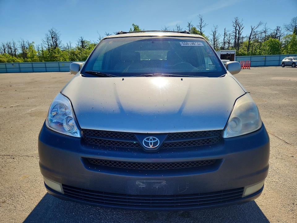 2004 Toyota Sienna მანქანა იყიდება აუქციონზე, vin: 5TDZA22C34S055052, აუქციონის ნომერი: 55649616