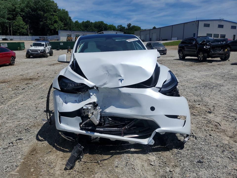 Продажа на аукционе авто 2024 Tesla Model Y, vin: 7SAYGDEE6RA259214, номер лота: 56935906