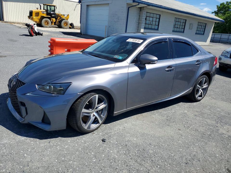 2018 Lexus Is მანქანა იყიდება აუქციონზე, vin: JTHC81D20J5032196, აუქციონის ნომერი: 57703616
