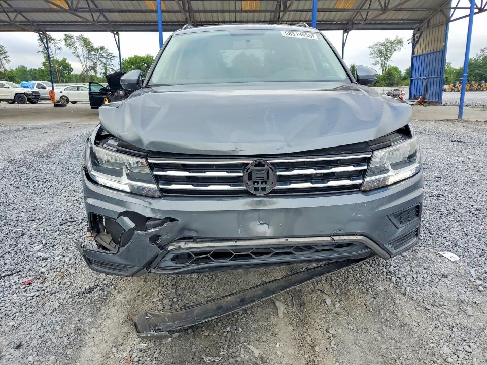 2018 Volkswagen Tiguan მანქანა იყიდება აუქციონზე, vin: 3VV1B7AX9JM079476, აუქციონის ნომერი: 58319556
