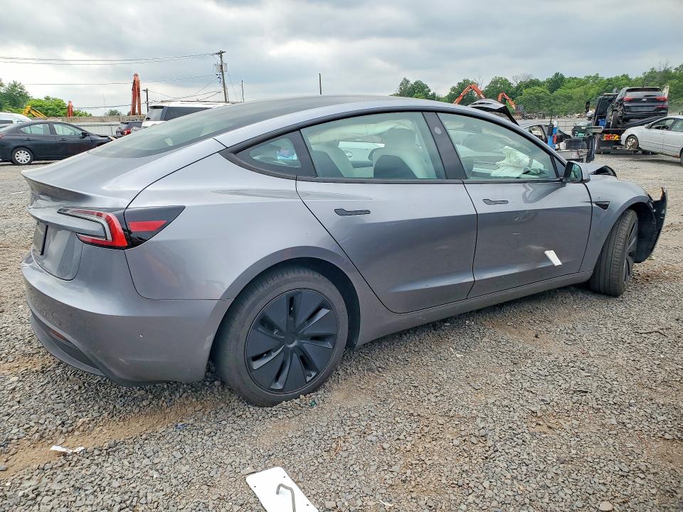 56697116 :رقم المزاد ، 5YJ3E1EAXRF866387 vin ، 2024 Tesla Model 3 مزاد بيع