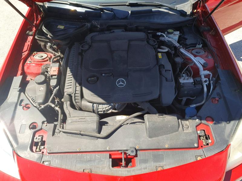 56282596 :رقم المزاد ، WDDPK5HA1DF050093 vin ، 2013 Mercedes-benz Slk مزاد بيع