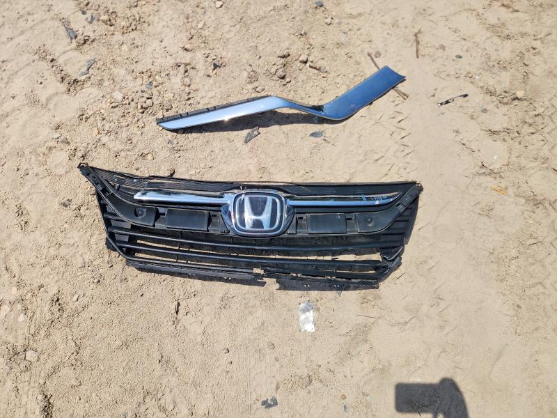 55551366 :رقم المزاد ، 5FNRL6H82KB118664 vin ، 2019 Honda Odyssey مزاد بيع