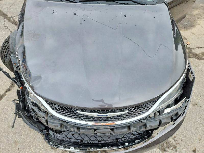 58481826 :رقم المزاد ، 1C3CCCAB4FN536021 vin ، 2015 Chrysler 200 مزاد بيع