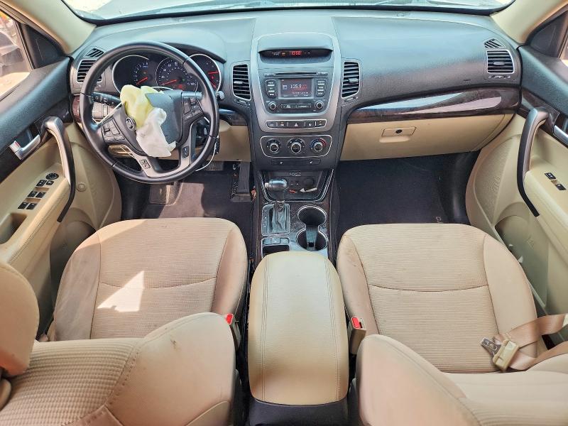 56328376 :رقم المزاد ، 5XYKT4A61FG551776 vin ، 2015 Kia Sorento مزاد بيع