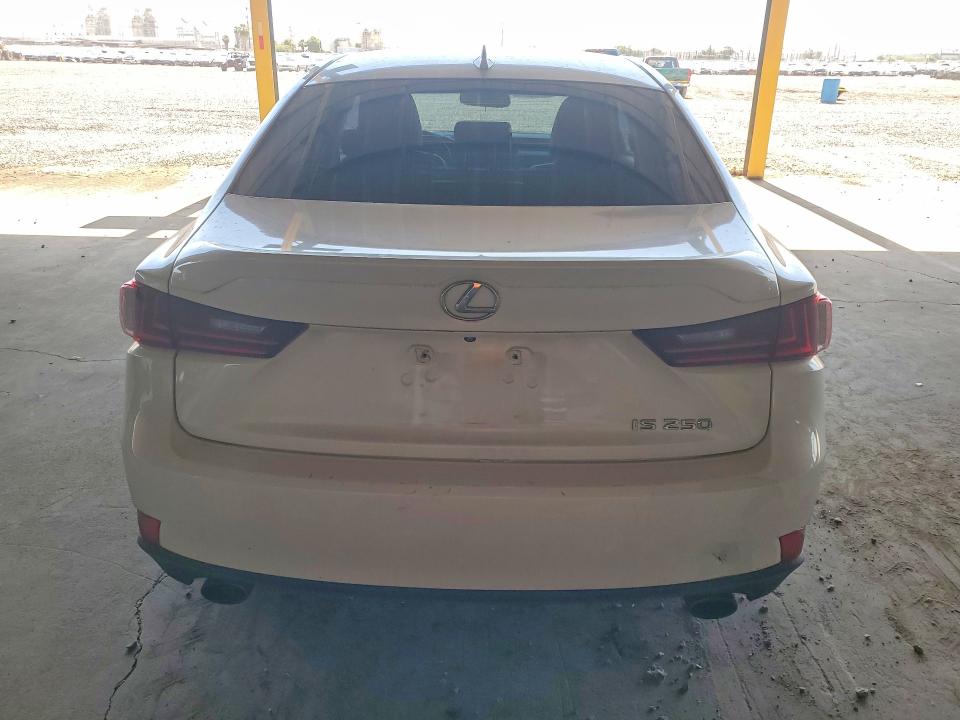 57082806 :رقم المزاد ، JTHBF1D26F5062876 vin ، 2015 Lexus Is مزاد بيع