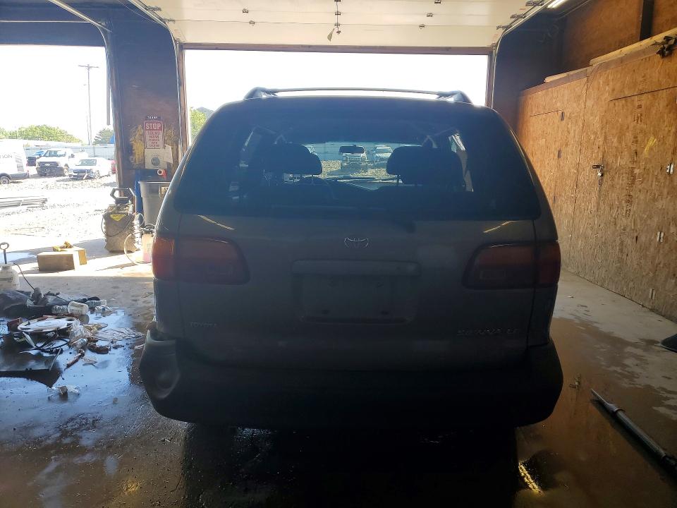 Продажа на аукционе авто 1998 Toyota Sienna, vin: 4T3ZF13C8WU075549, номер лота: 55127546