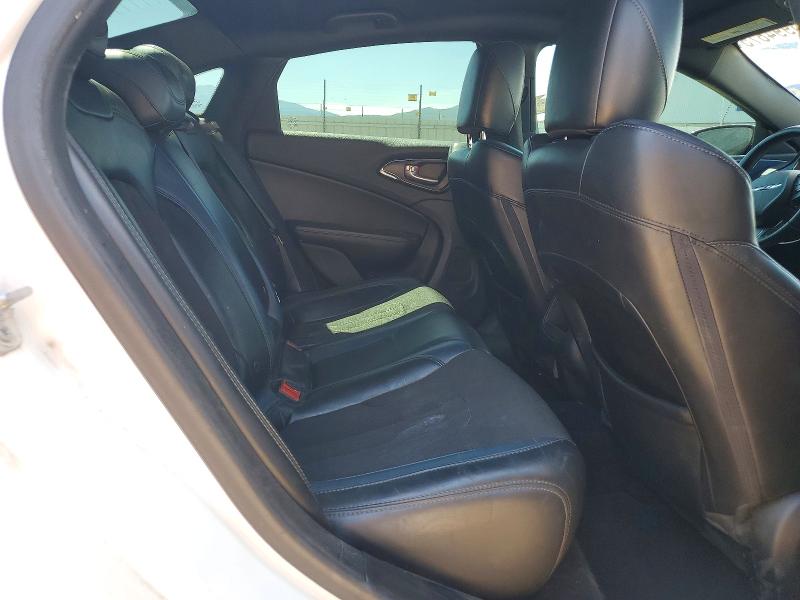 2015 Chrysler 200 მანქანა იყიდება აუქციონზე, vin: 1C3CCCBB8FN585561, აუქციონის ნომერი: 85994875