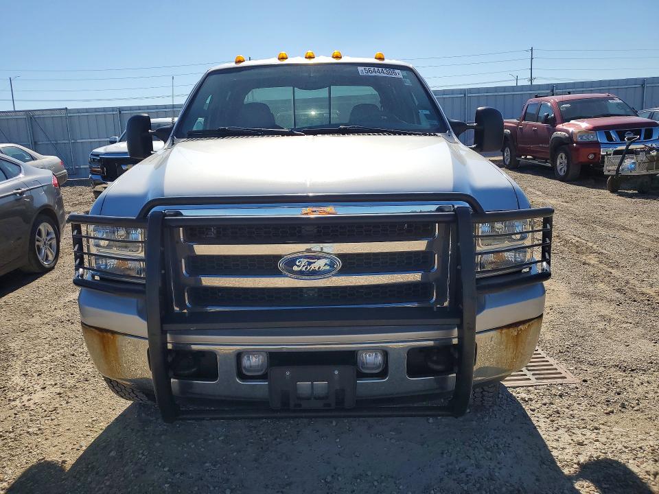 56444306 :رقم المزاد ، 1FTSW21P05ED38295 vin ، 2005 Ford F250 مزاد بيع