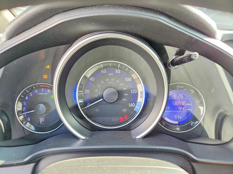 58323746 :رقم المزاد ، 3HGGK5H88FM762693 vin ، 2015 Honda Fit مزاد بيع
