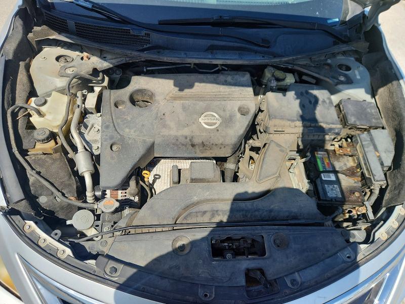 58621336 :رقم المزاد ، 1N4AL3AP2FN882847 vin ، 2015 Nissan Altima مزاد بيع