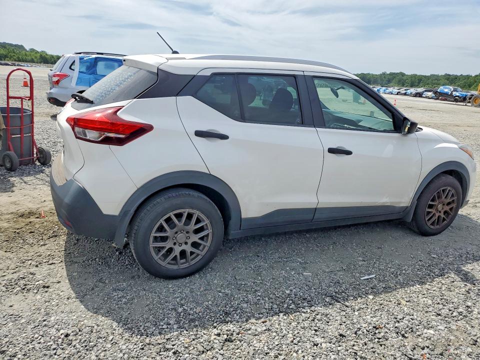 Продаж на аукціоні авто 2019 Nissan Kicks, vin: 3N1CP5CU7KL532360, номер лоту: 56518516