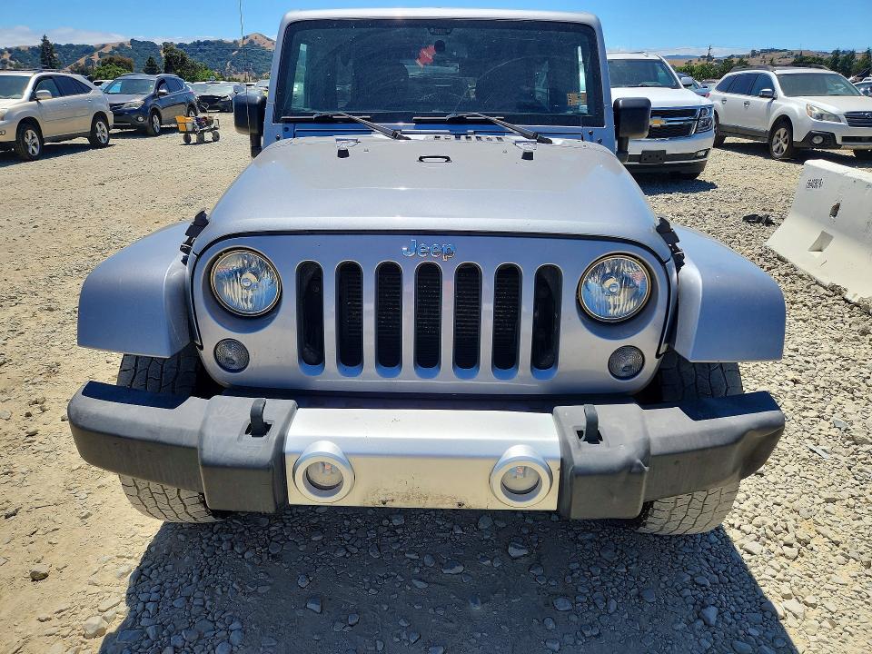 58306546 :رقم المزاد ، 1C4BJWEG3FL578616 vin ، 2015 Jeep Wrangler Unlimited مزاد بيع