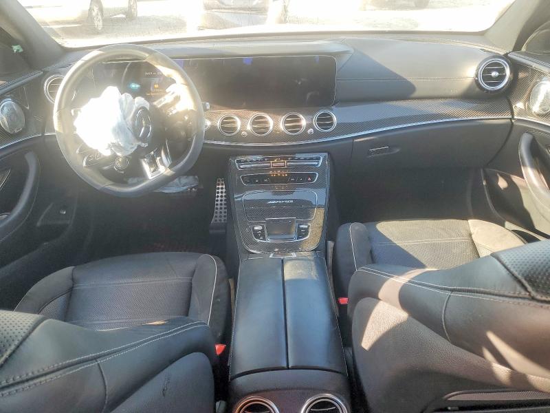 58087506 :رقم المزاد ، W1KZF8KB5MA950363 vin ، 2021 Mercedes-benz E مزاد بيع