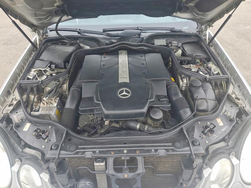 56244856 :رقم المزاد ، WDBUF70J03A144579 vin ، 2003 Mercedes-benz E مزاد بيع