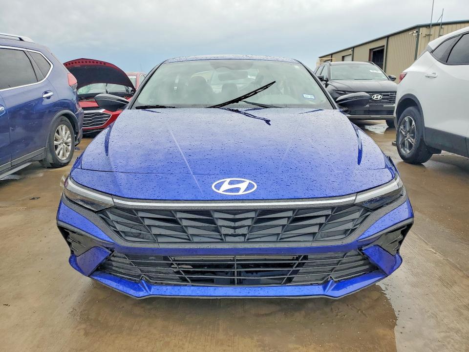 Продажа на аукционе авто 2025 Hyundai Elantra, vin: KMHLM4DG4SU032618, номер лота: 57730746