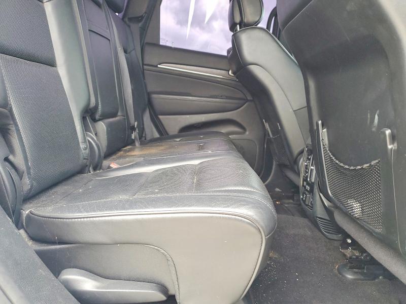 58420956 :رقم المزاد ، 1C4RJFCG5JC335125 vin ، 2018 Jeep Grand Cherokee مزاد بيع