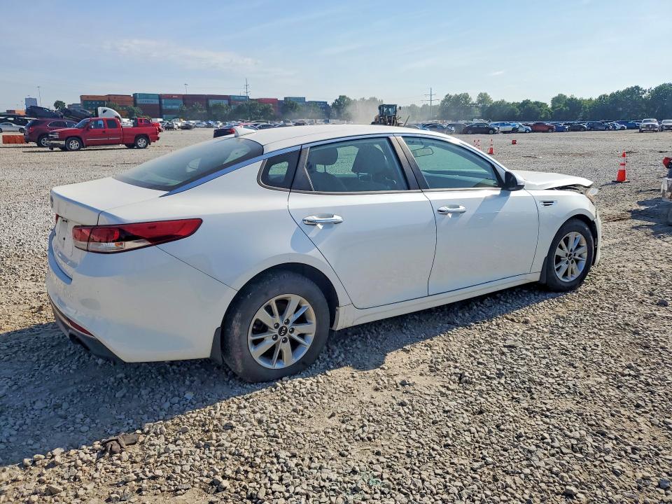Продаж на аукціоні авто 2017 Kia Optima, vin: KNAGT4L35H5137949, номер лоту: 57202306