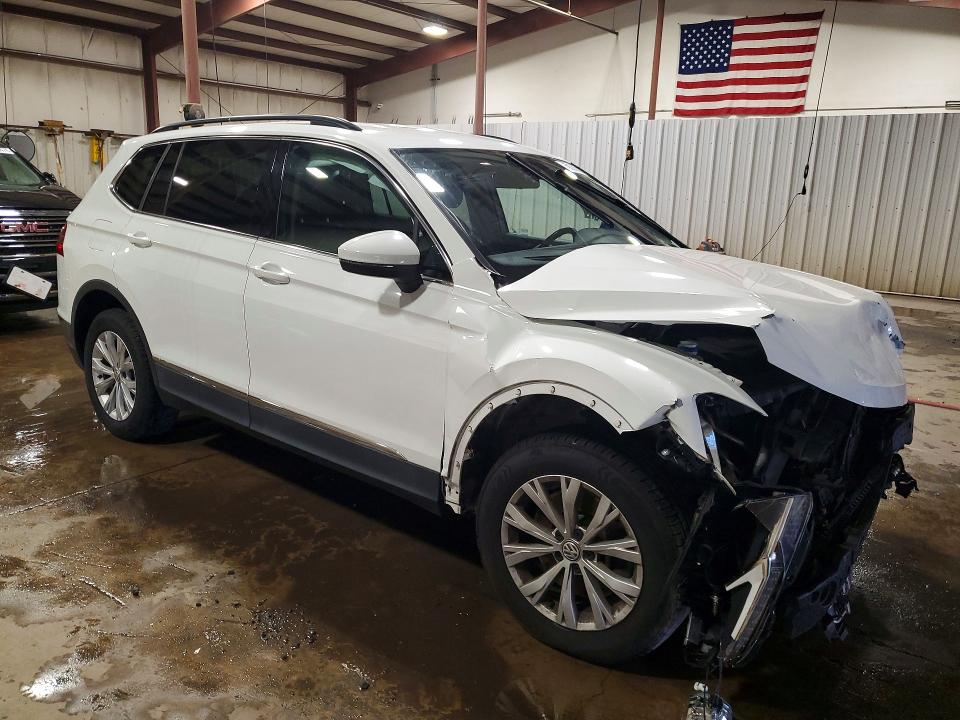 58353216 :رقم المزاد ، 3VV2B7AX4JM134677 vin ، 2018 Volkswagen Tiguan مزاد بيع