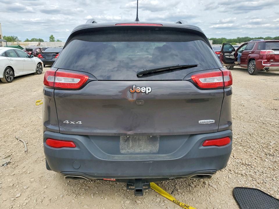 2017 Jeep Cherokee მანქანა იყიდება აუქციონზე, vin: 1C4PJMCS4HW651902, აუქციონის ნომერი: 58079476