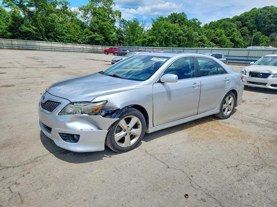 57050236 :رقم المزاد ، 4T1BK3EKXAU111398 vin ، 2010 Toyota Camry مزاد بيع