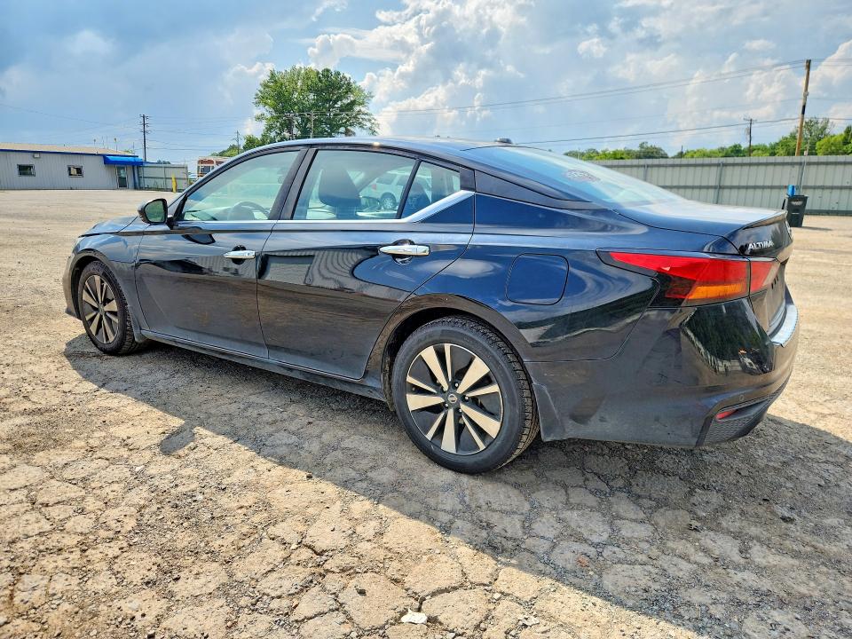 Продаж на аукціоні авто 2021 Nissan Altima, vin: 1N4BL4DV4MN355149, номер лоту: 56061556