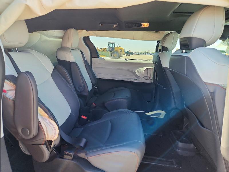 58307326 :رقم المزاد ، 5TDDSKFC3RS146332 vin ، 2024 Toyota Sienna مزاد بيع