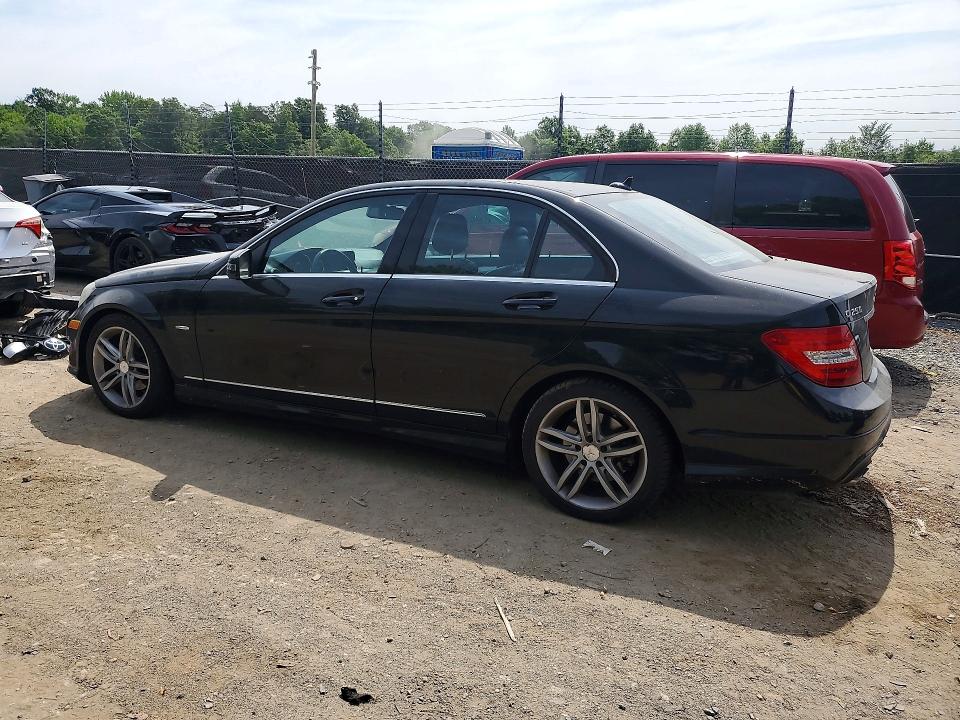 2012 Mercedes-benz C მანქანა იყიდება აუქციონზე, vin: WDDGF4HBXCA622829, აუქციონის ნომერი: 56464266