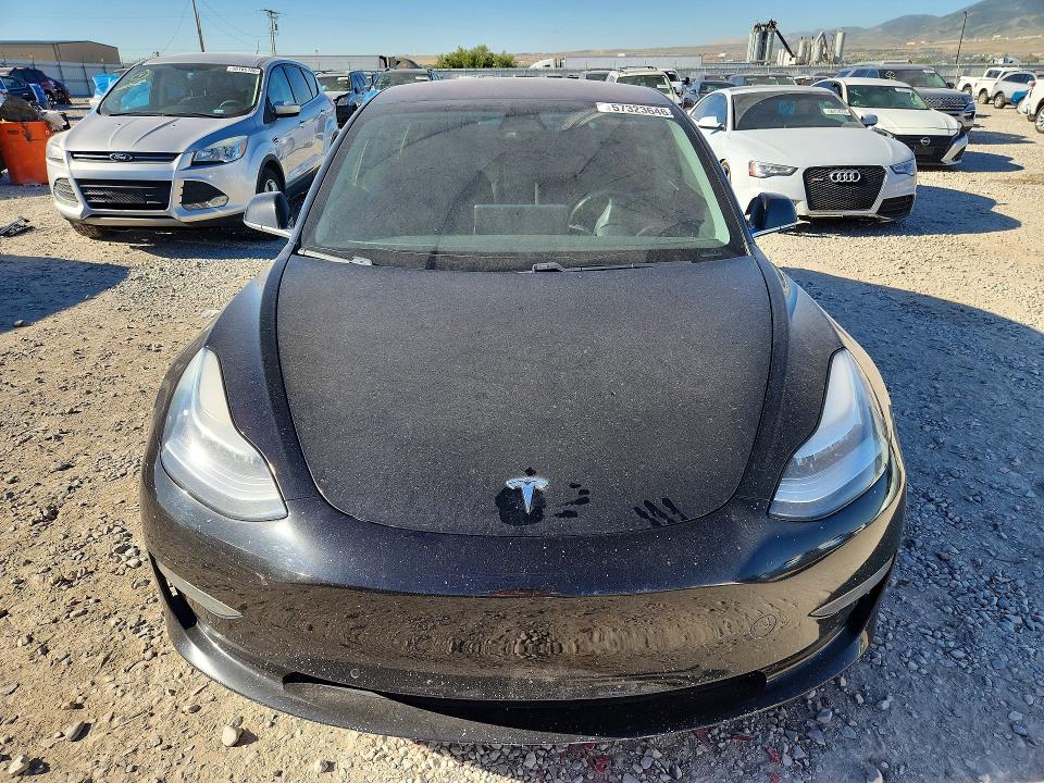 Продажа на аукционе авто 2018 Tesla Model 3, vin: 5YJ3E1EB3JF115709, номер лота: 57323646