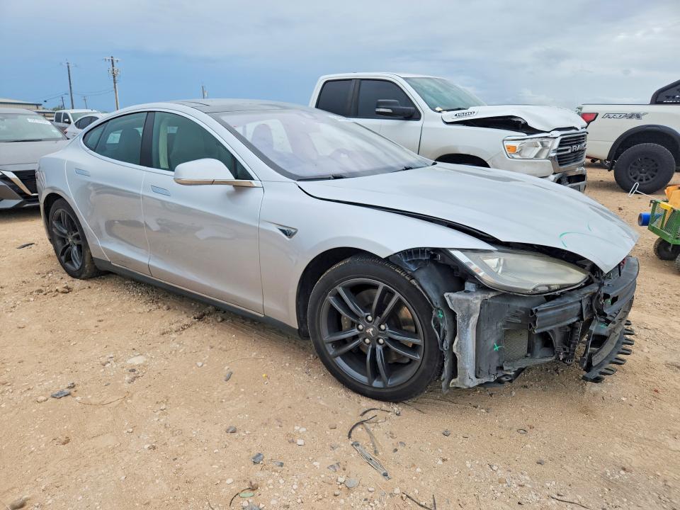Aukcja sprzedaży 2014 Tesla Model S, vin: 5YJSA1H18EFP63983, numer aukcji: 56486946