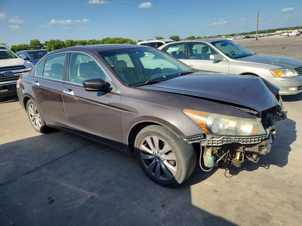 Продажа на аукционе авто 2011 Honda Accord, vin: 1HGCP3F88BA016436, номер лота: 59391156