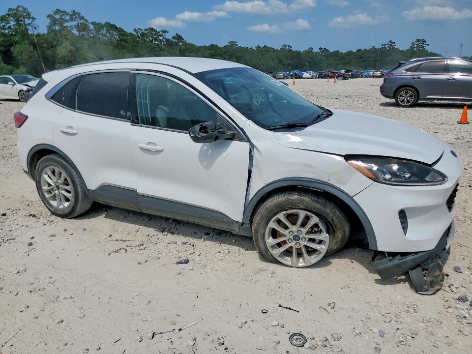 Продажа на аукционе авто 2021 Ford Escape, vin: 1FMCU0G69MUA96359, номер лота: 58997126