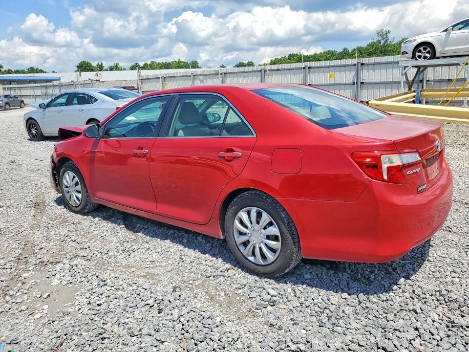 55507636 :رقم المزاد ، 4T1BF1FK5EU802996 vin ، 2014 Toyota Camry مزاد بيع