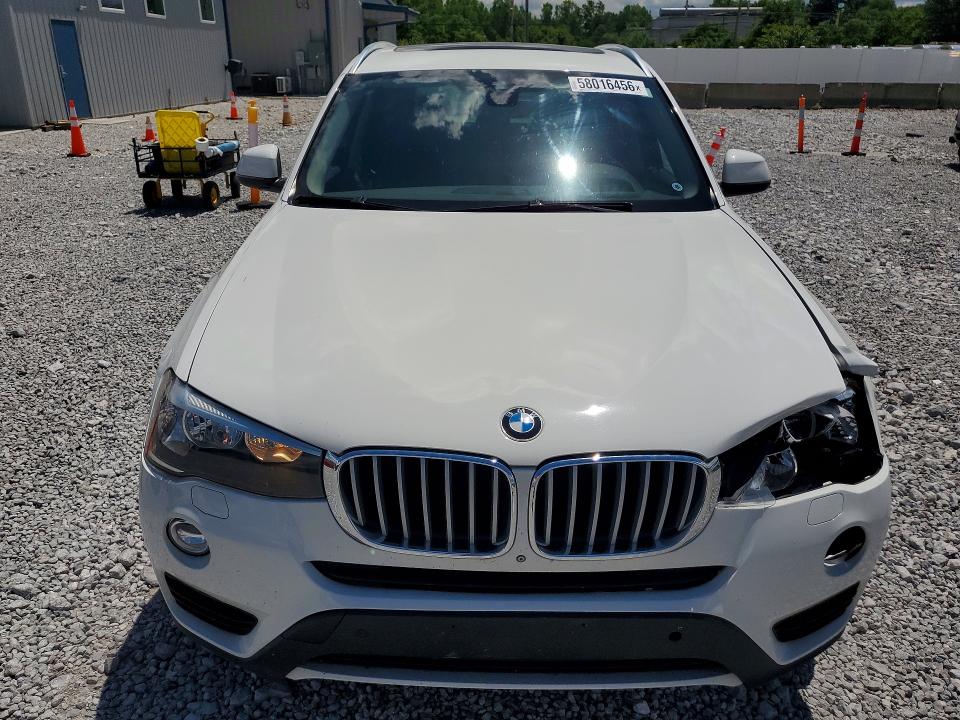 58016456 :رقم المزاد ، 5UXWX9C57F0D47353 vin ، 2015 Bmw X3 مزاد بيع